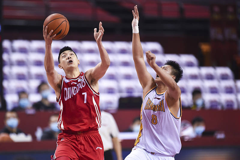 包含今夜尤文图斯豪取连胜：CBA季后赛节点到来；目标明确；阵容厚度经受考验的词条